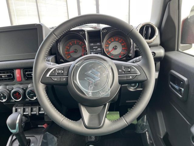 SUZUKI JIMNY NOMADE 2026 Image 31