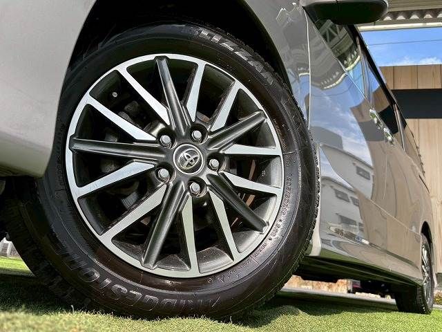 TOYOTA VOXY 2015 Image 31