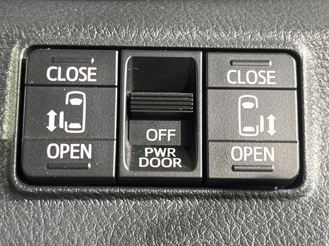 TOYOTA SIENTA HYBRID 2016 Image 31