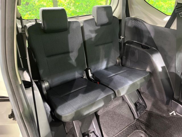 TOYOTA SIENTA HYBRID 2016 Image 31