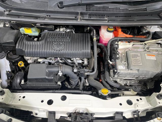 TOYOTA SIENTA HYBRID 2016 Image 31