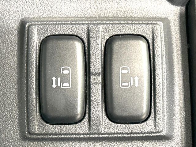 MITSUBISHI DELICA D:5 4WD 2015 Image 31