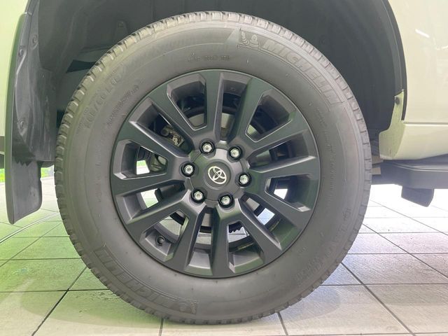 TOYOTA LANDCRUISER PRADO 2024 Image 31
