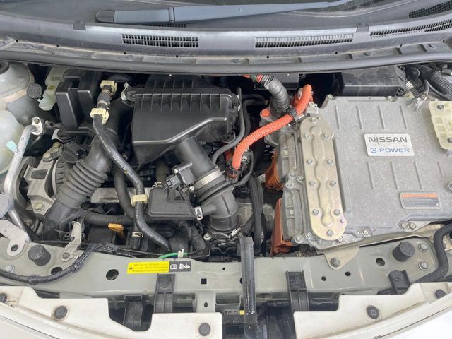 NISSAN NOTE 2018 Image 31