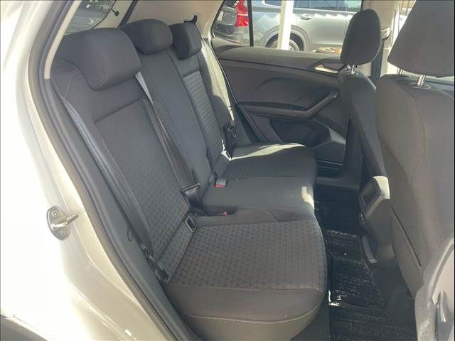 VOLKSWAGEN T-CROSS 2022 Image 31