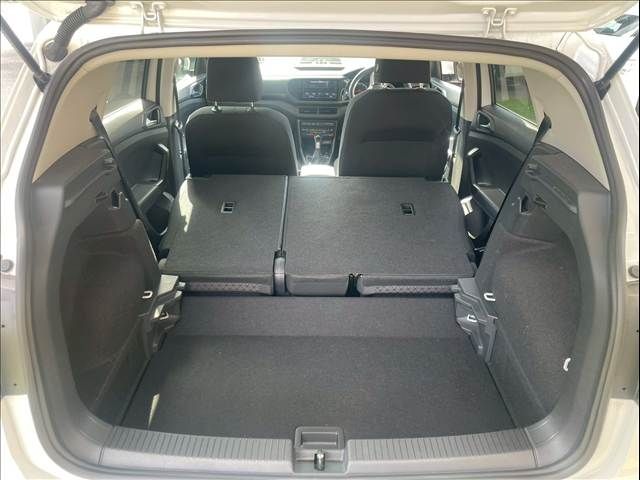 VOLKSWAGEN T-CROSS 2022 Image 31