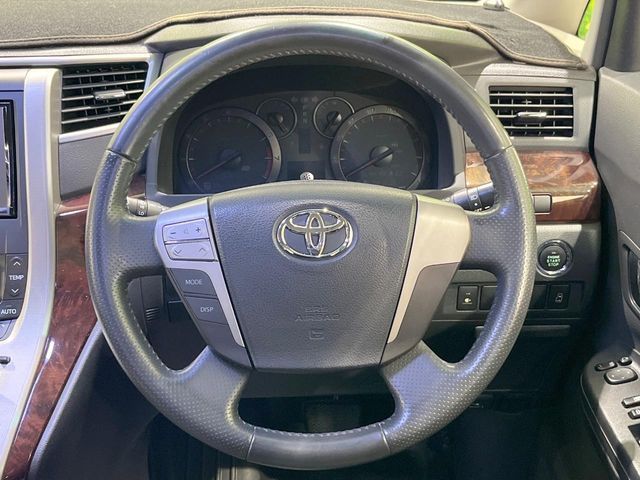 TOYOTA VELLFIRE 2012 Image 31