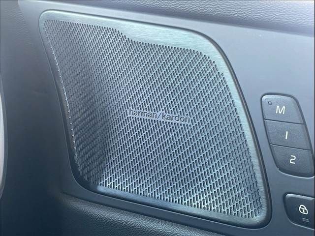 VOLVO XC60 2021 Image 31