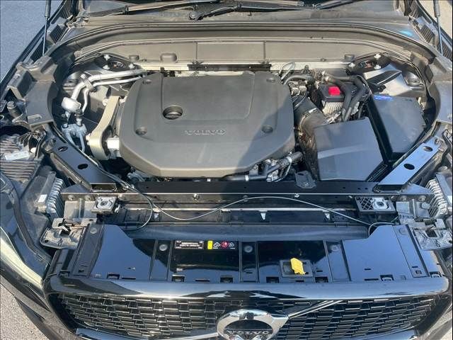 VOLVO XC60 2021 Image 31