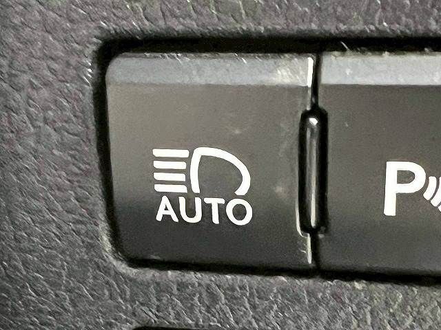 TOYOTA LEXUS NX200T 2015 Image 31