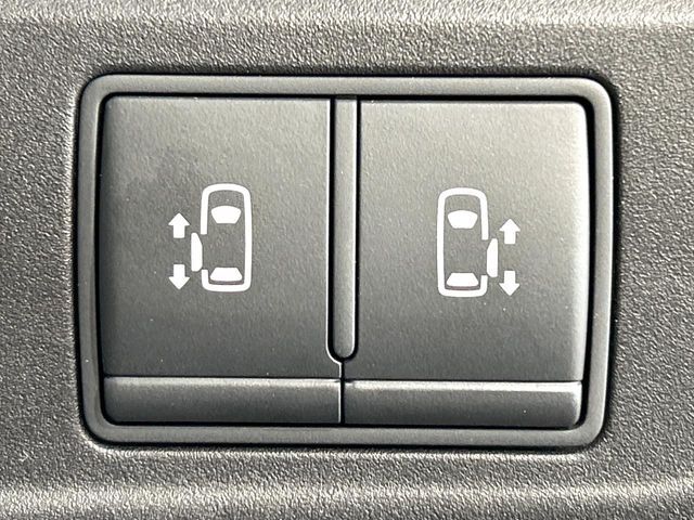 NISSAN SERENA  S-HYBRID 2017 Image 31