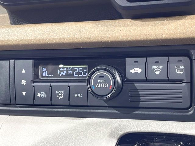 HONDA N BOX 2024 Image 31