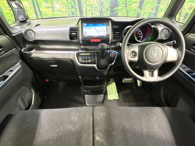 HONDA N BOX 2015 Image 31