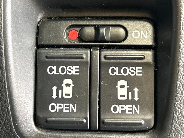 HONDA N BOX 2015 Image 31