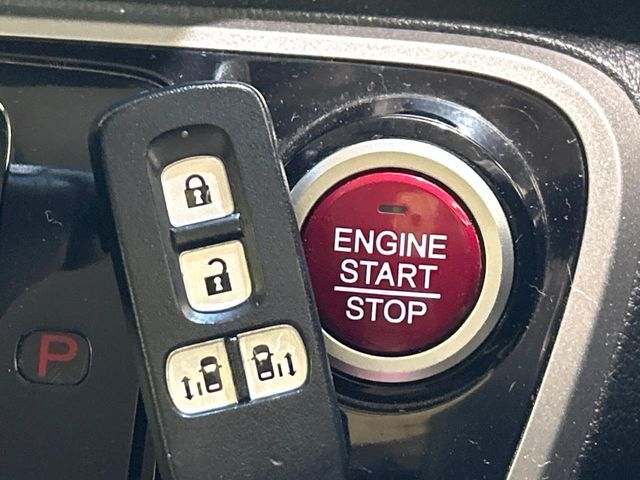 HONDA N BOX 2015 Image 31