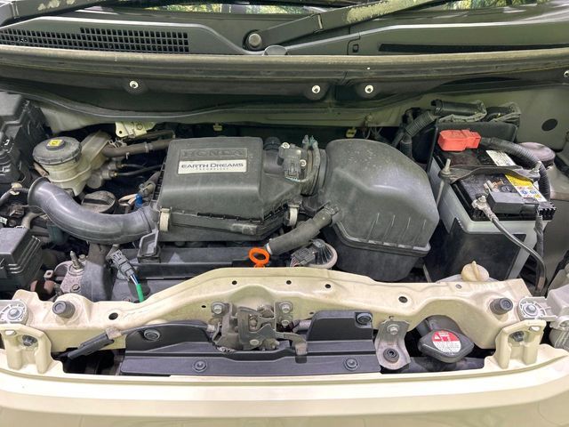 HONDA N BOX 2015 Image 31