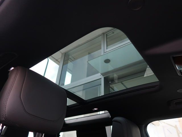 ROVER DEFENDER 2024 Image 31