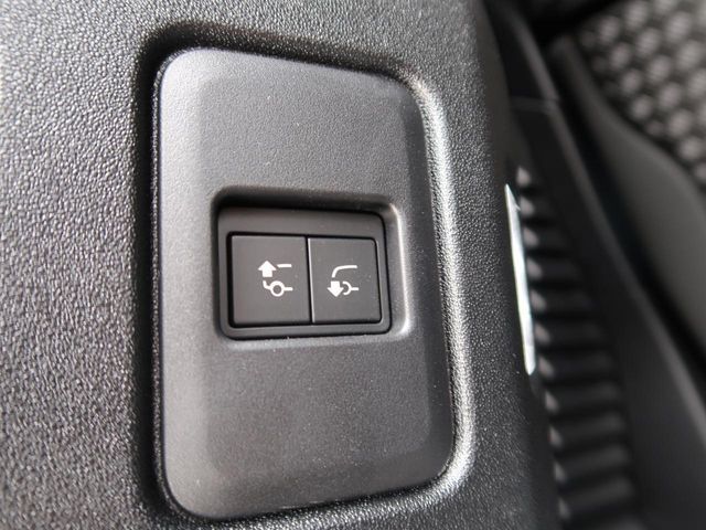 ROVER DEFENDER 2024 Image 31