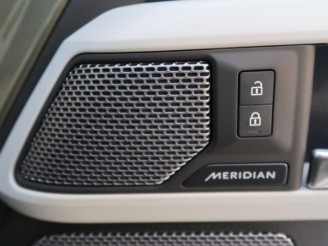 ROVER DEFENDER 2024 Image 31