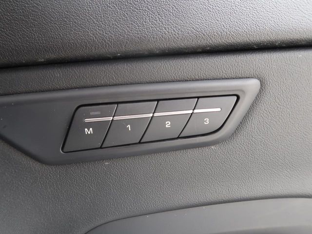 JAGUAR E-PACE 2018 Image 31