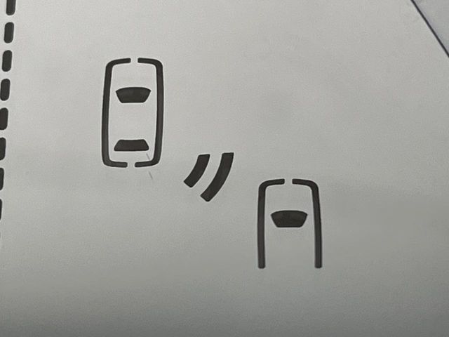 TOYOTA LEXUS NX300H AWD 2019 Image 31