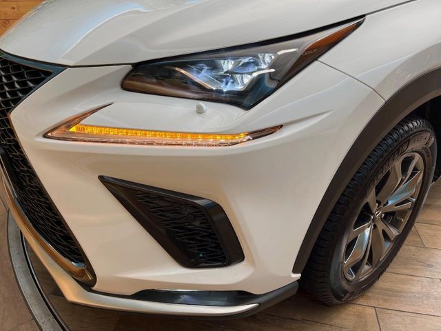 TOYOTA LEXUS NX300H AWD 2019 Image 31
