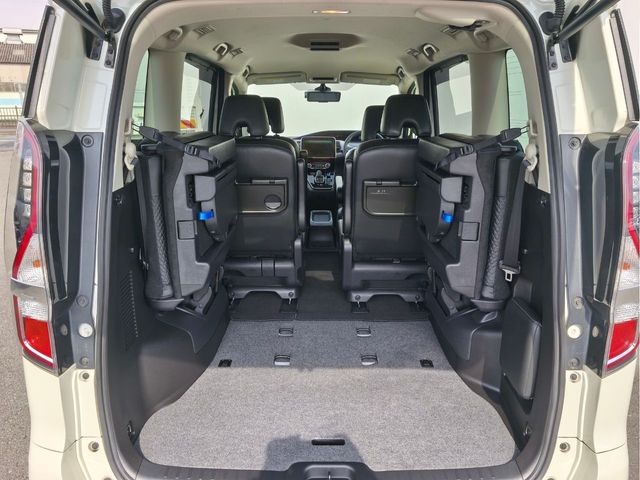 NISSAN SERENA  WG 2021 Image 31