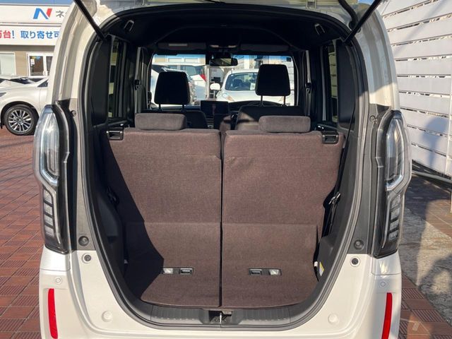 HONDA N BOX CUSTOM 2019 Image 31