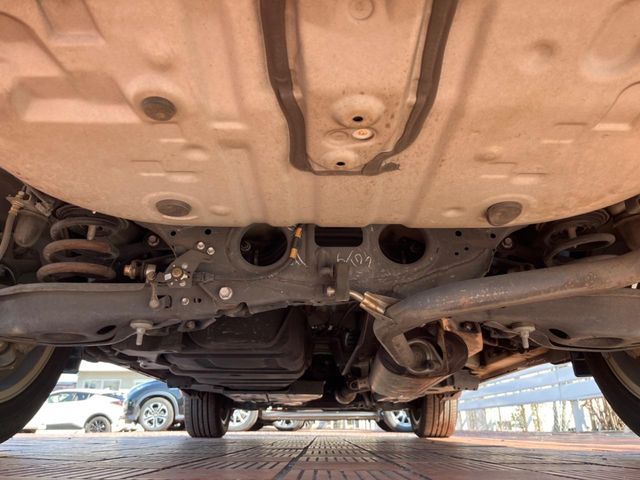 TOYOTA HARRIER 2WD 2015 Image 31