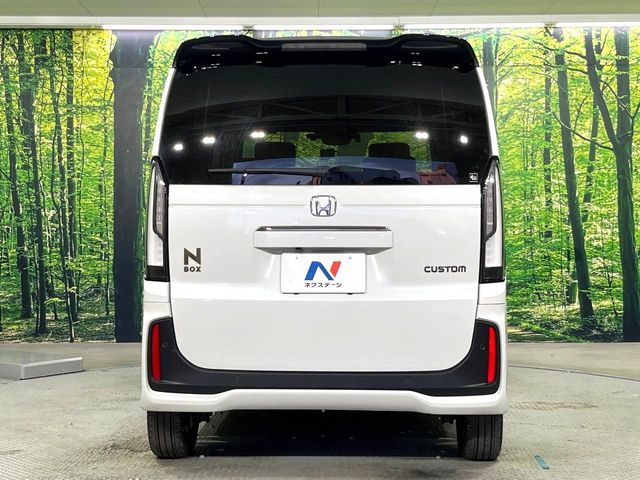 HONDA N BOX CUSTOM 2024 Image 31