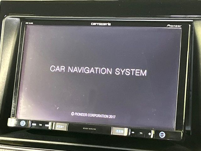 TOYOTA VOXY 2018 Image 31