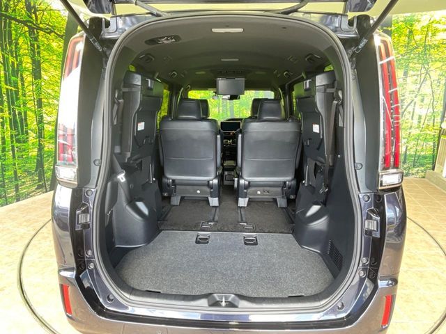 TOYOTA ESQUIRE 2019 Image 31