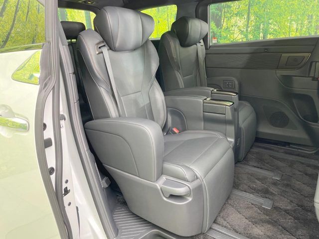 TOYOTA ALPHARD HYBRID 2024 Image 31