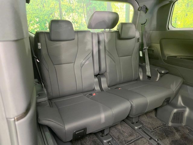TOYOTA ALPHARD HYBRID 2024 Image 31