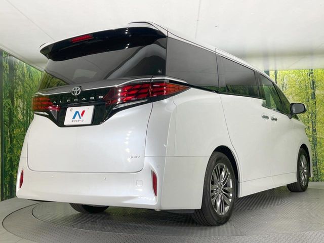 TOYOTA ALPHARD HYBRID 2024 Image 31