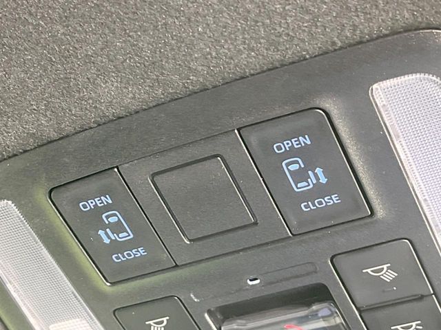 TOYOTA NOAH HYBRID 2022 Image 31