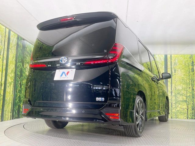 TOYOTA NOAH HYBRID 2022 Image 31