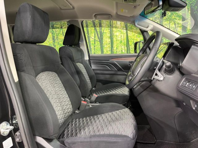 MITSUBISHI DELICA D:5 4WD 2024 Image 31