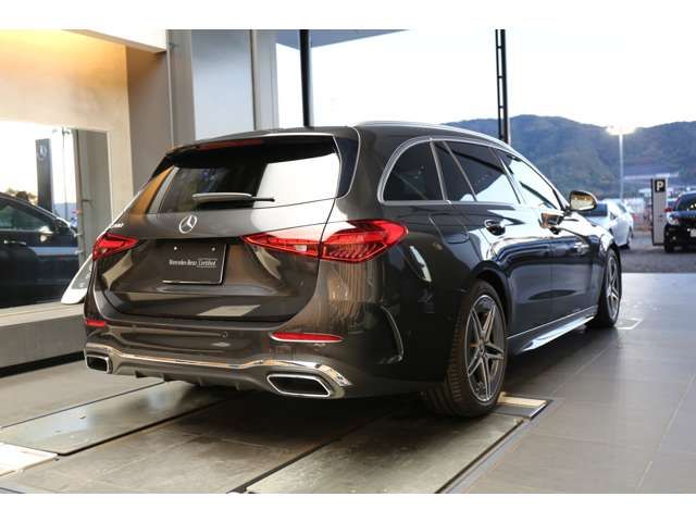 MERCEDES BENZ C CLAS 2024 Image 31