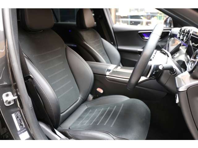 MERCEDES BENZ C CLAS 2024 Image 31