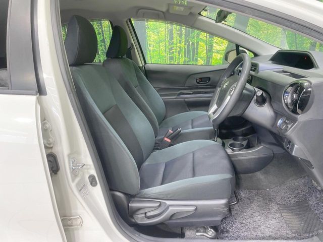 TOYOTA AQUA 2015 Image 31