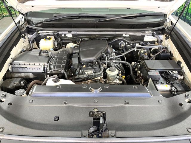 TOYOTA LANDCRUISER PRADO 2023 Image 31