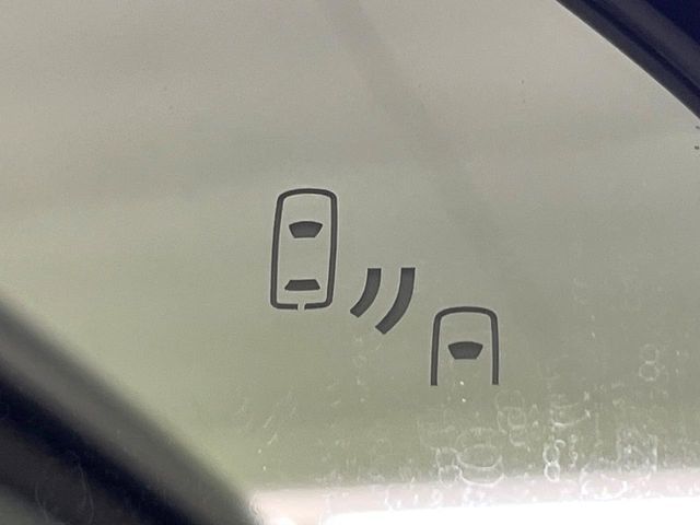 TOYOTA C-HR 2017 Image 31