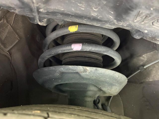 TOYOTA C-HR 2017 Image 31