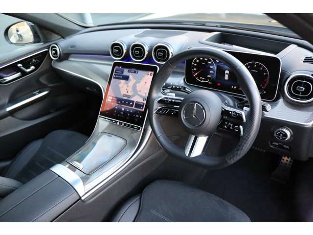 MERCEDES BENZ C CLAS 2024 Image 31