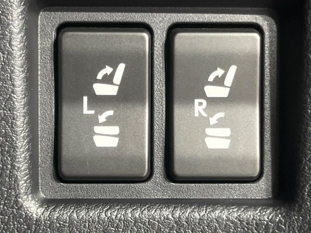 TOYOTA LEXUS NX300 2018 Image 31