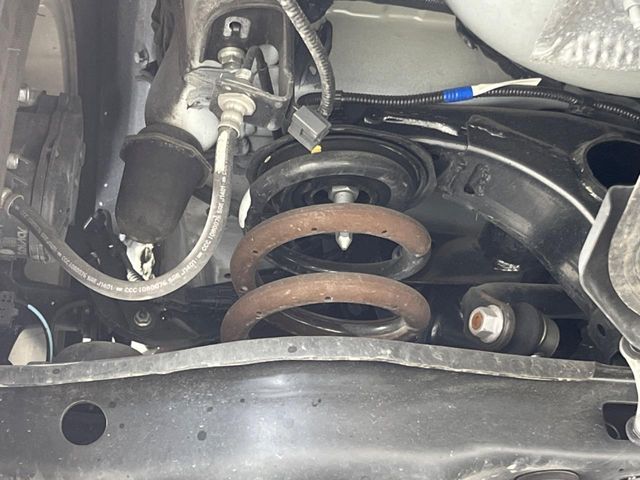 TOYOTA LEXUS NX300 2018 Image 31