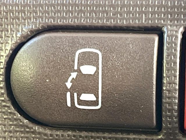 TOYOTA PORTE 2015 Image 31