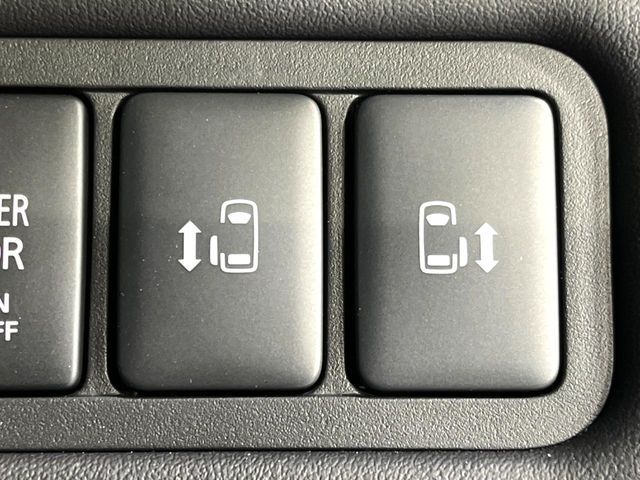 MITSUBISHI DELICA D:5 4WD 2024 Image 31