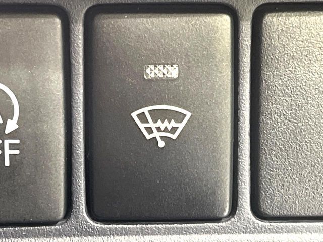 TOYOTA VOXY 4WD 2014 Image 31